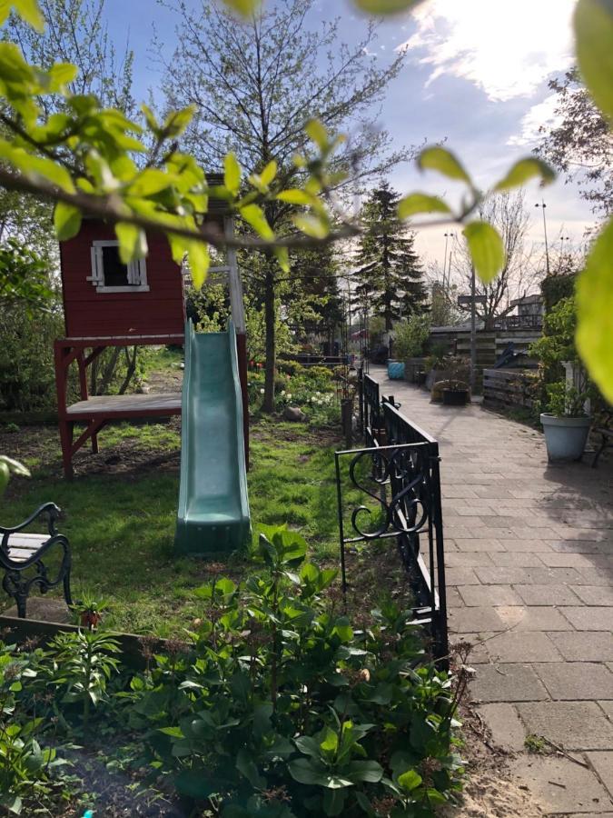 Houseboat Apartment With Water Terrace, Free Parking, Free Bikes & Fast Wifi Амстердам Екстер'єр фото